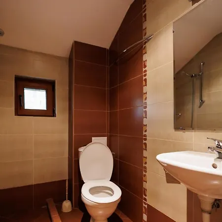 конна база и дворене Pensjonat 3*