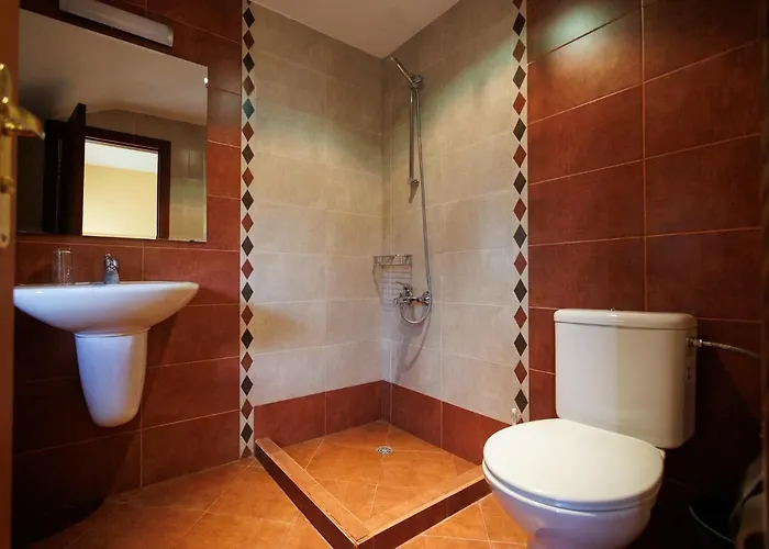 конна база и дворене Razlog