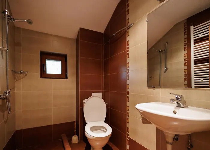 конна база и дворене Maison d'hôtes 3*